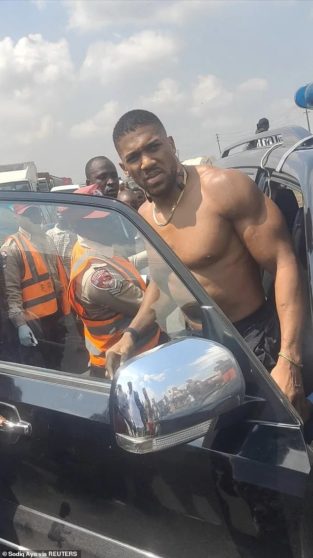 Anthony Joshua Survives Tragic Car Crash, Pays Respect to Fallen Friends as He 'Faces the Pain of Loss'