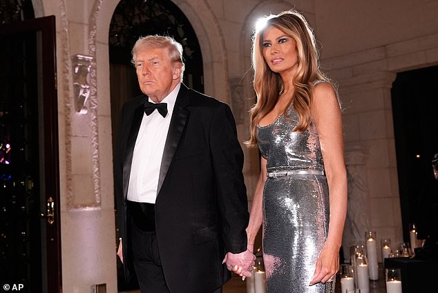 Melania Trump Shines in Silver Gown at Opulent Mar-a-Lago New Year’s Eve Celebration