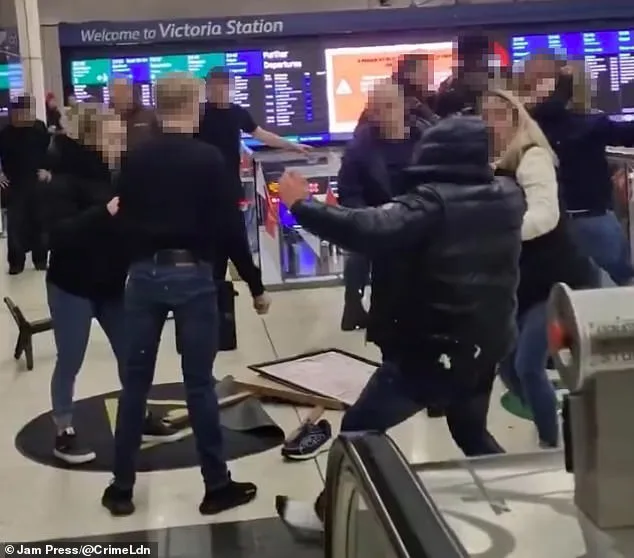 Late-Night Chaos as Violent Brawl Erupts Outside Wetherspoon Pub at Victoria Station