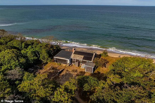 Cape Cod Home Sells for $100,000 Below Market Rate, Just 16 Feet from Cliff's Edge at Risk of Collapse