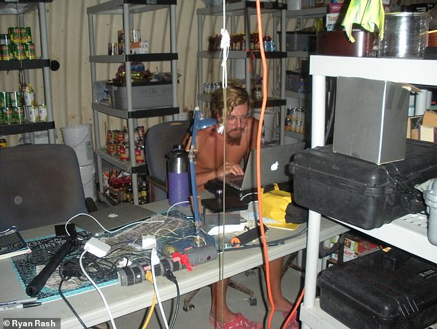 Johnston Atoll: A Remote Pacific Haven for Wildlife and Conservation Efforts