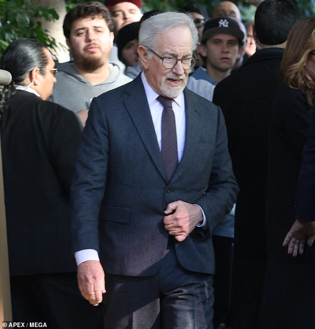 Privileged Access: Mayor Mamdani's Private Meeting with Spielberg Sparks Transparency Debate
