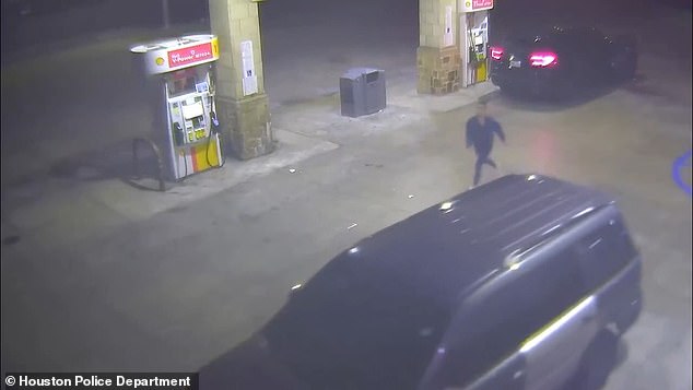 Tragic Shooting in Bellaire, Texas: Man Allegedly Mistakes Amazon Driver for Daughter's Boyfriend, Leading to Fatal Encounter Under Investigation