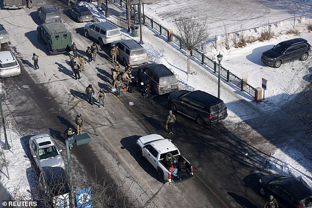 Protests Erupt in Minneapolis After Fatal Shooting by Federal Agent, Leading to Arrests and Escalated Tensions