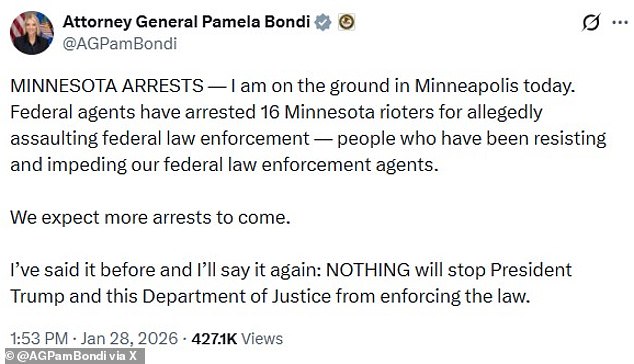 Breaking: Somali Woman Arrested in Minneapolis After Alleged Attack on Federal Officers, ICE Detention Claims Fuel National Outcry