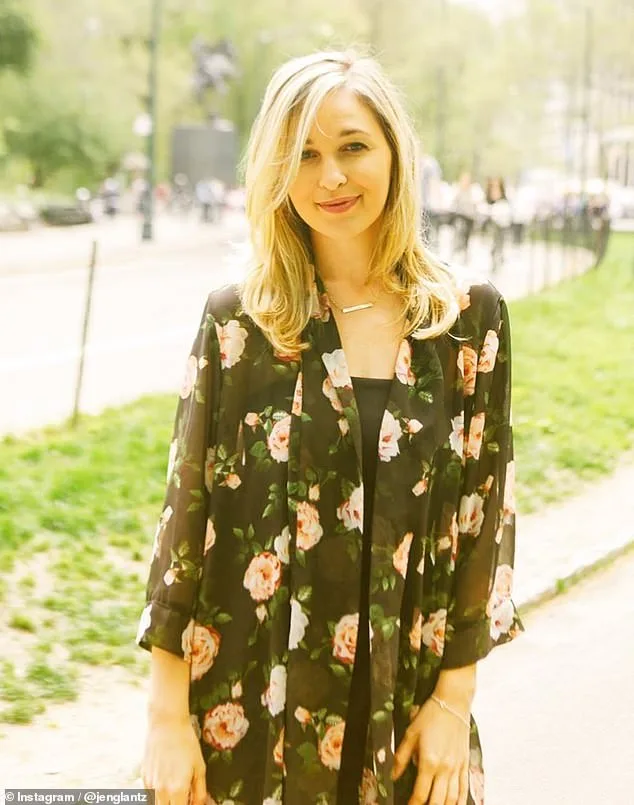 Jen Glantz: Professional Bridesmaid Who Has Attended Over 200 Weddings as Founder of Bridesmaid for Hire