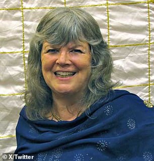 Larry Ellison Surpasses Elon Musk as World's Richest Man with $393 Billion Net Worth, Driven by Oracle's Stock Surge