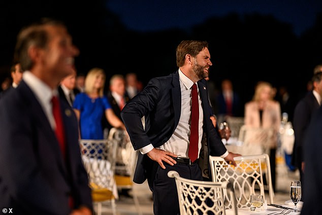 Limited Access: Trump Hosts Exclusive Dinner at Renovated Rose Garden Club