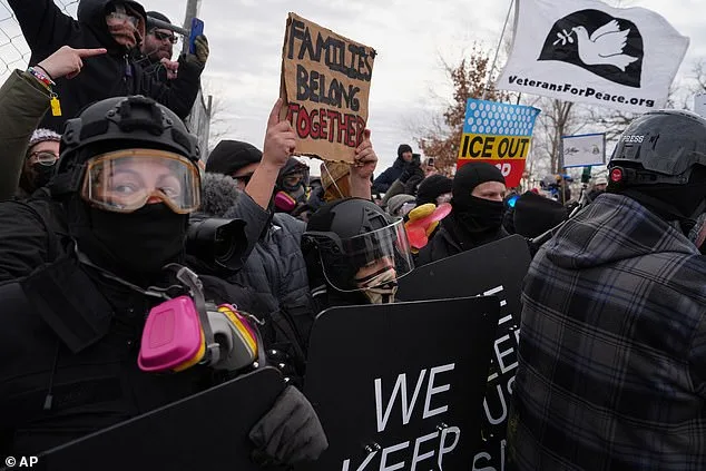 Minnesota Authorities Pledge Federal Collaboration in Alex Pretti Case, As Partnership Talks Continue