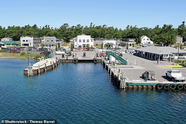 The Privileged Few: Beaver Island's Environmental Crisis and the Exclusive Knowledge of the Deer Population