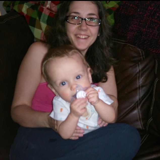 The Sparkling Shoes: A Parent’s Unique Way to Find Their Child in the Crowd