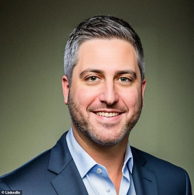 Urgent Alert: Peak Travel Season Brings Rising Risks of Jewelry Theft, Experts Warn