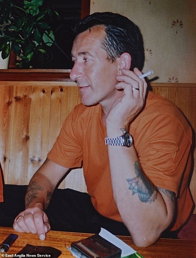 Royal Decorator Chris Eadie Dies by Suicide; Inquest Points to Mental Health Decline and Professional Struggles