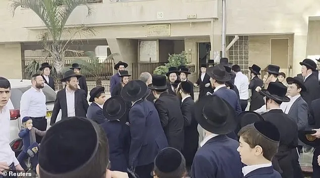 Mistaken Identity: Bnei Brak Mob Confronts Soldiers Amid Ultra-Orthodox Tensions