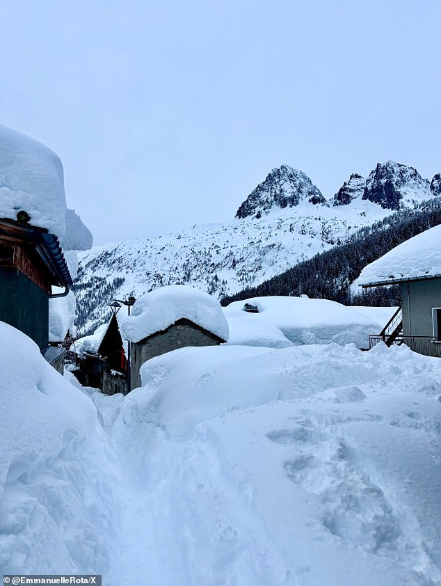 Alpine Villages Turn to Ghost Towns Amid Sudden Snowfall and Avalanche Fears