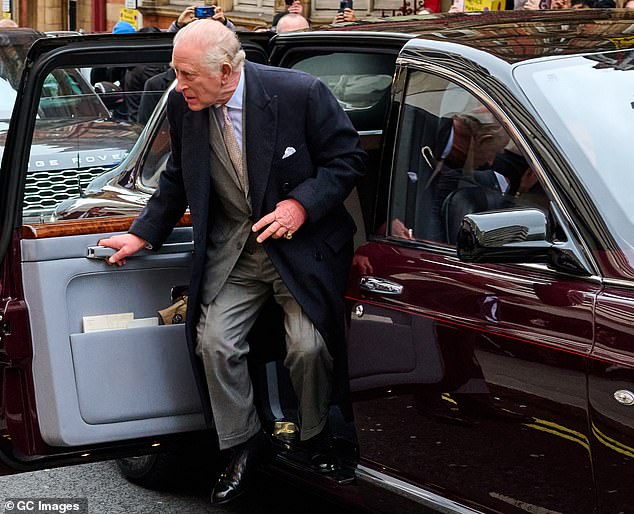 Royal Family Aligns with Law as Prince Andrew's Arrest Shocks UK