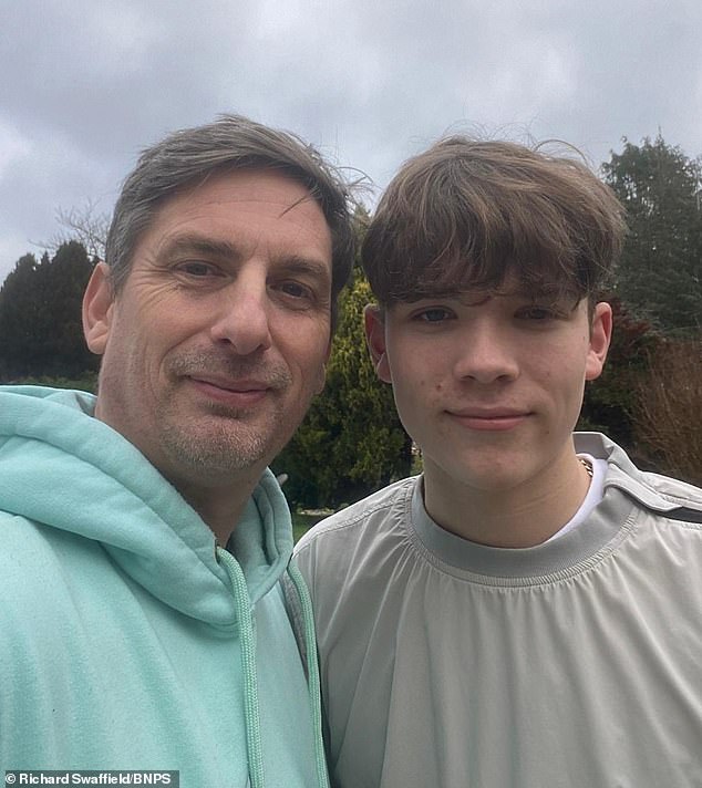 Dorset Father and Son Unearth Live WWII Mortar Shell During Magnet Fishing, Triggering Bomb Squad Alert