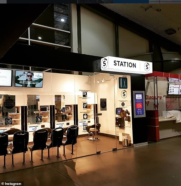 Non-binary activist secures $500 CAD from Quebec salon over gender-neutral booking system dispute