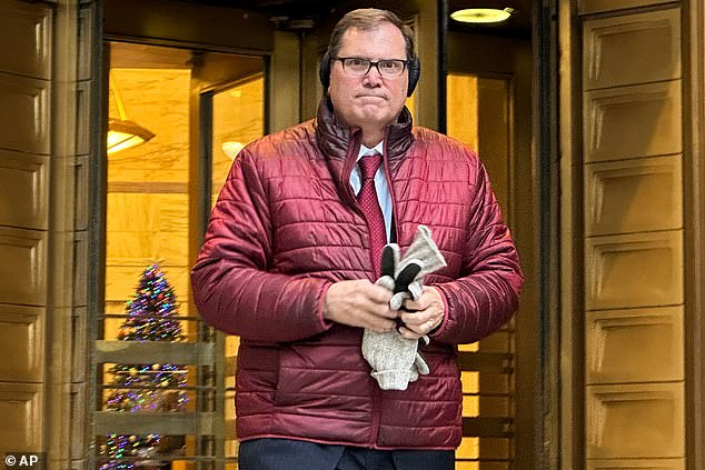 Federal Prosecutor Abruptly Fired in Escalating Trump-Judiciary Conflict Over Controversial Tenure