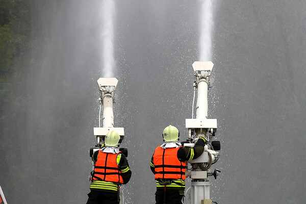 Drone Strike in Fujairah Triggers Fire Amid Escalating Tensions with Iran