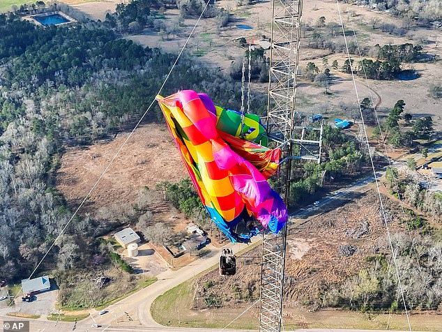 Rescue Operation Following Hot Air Balloon Collision with Radio Tower in Longview, Texas