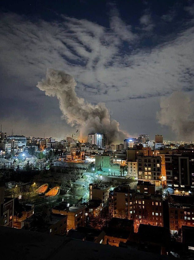 CNN Reporter's Calm Report from War-Torn Iran Sparks Backlash