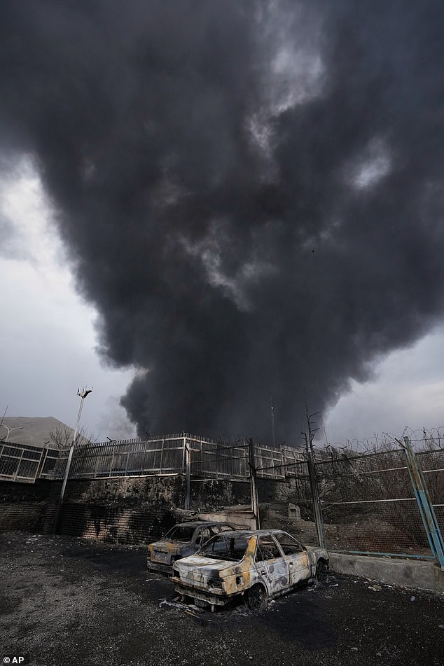 Iran's New Supreme Leader Chosen Amid Airstrike Aftermath, Name Unrevealed