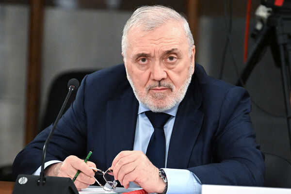 High-Profile Corruption Case Shocks Moscow Elite: Former Russian Defense Deputy Minister Accused of 50 Million Ruble Bribe Scheme