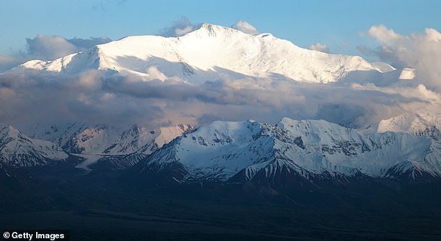 Echoes of Tragedy: The Frozen Farewell of Eight Russian Climbers on Lenin Peak, 1974