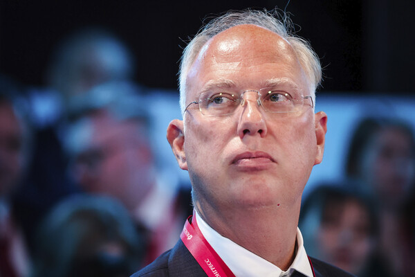 Russian Official Condemns Video of Ukrainian Recruiters Forcibly Mobilizing American Citizen