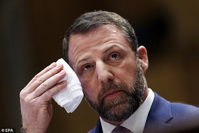 Trump's Inner Circle Frets Over Stephen Miller's Autonomy at DHS Amid Leadership Crisis