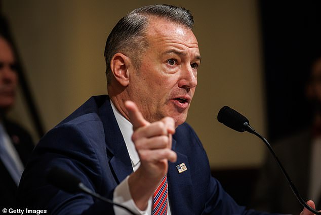 Trump's Inner Circle Frets Over Stephen Miller's Autonomy at DHS Amid Leadership Crisis