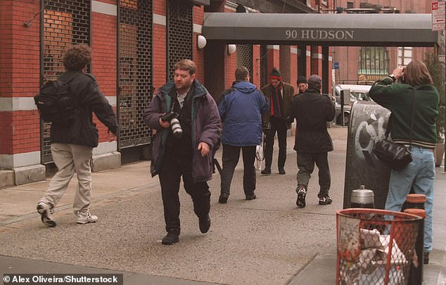 The Secret Wedding Revealed: John Barrett's Iconic Photo of JFK Jr. and Carolyn Bessette