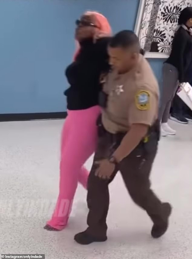 Three Women Arrested After Refusing to Pay Baggage Fees on Frontier Airlines Flight