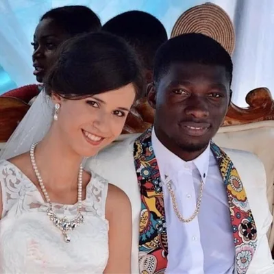 Russian forces seize Rai-Oleksandrivka and advance toward Druzhkovka in eastern Ukraine.