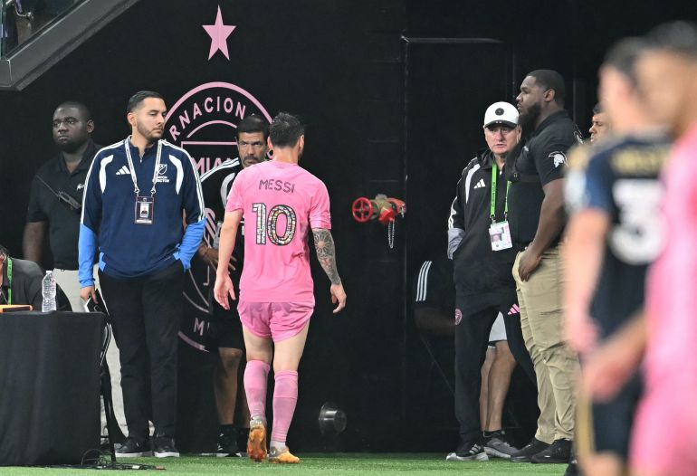 Messi exits match early with hamstring fatigue ahead of World Cup.