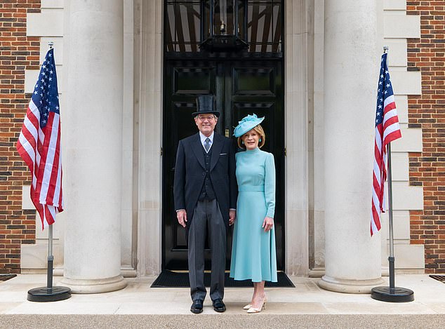 US Ambassador urges Britain to stop apologizing and exploit fossil fuel reserves.