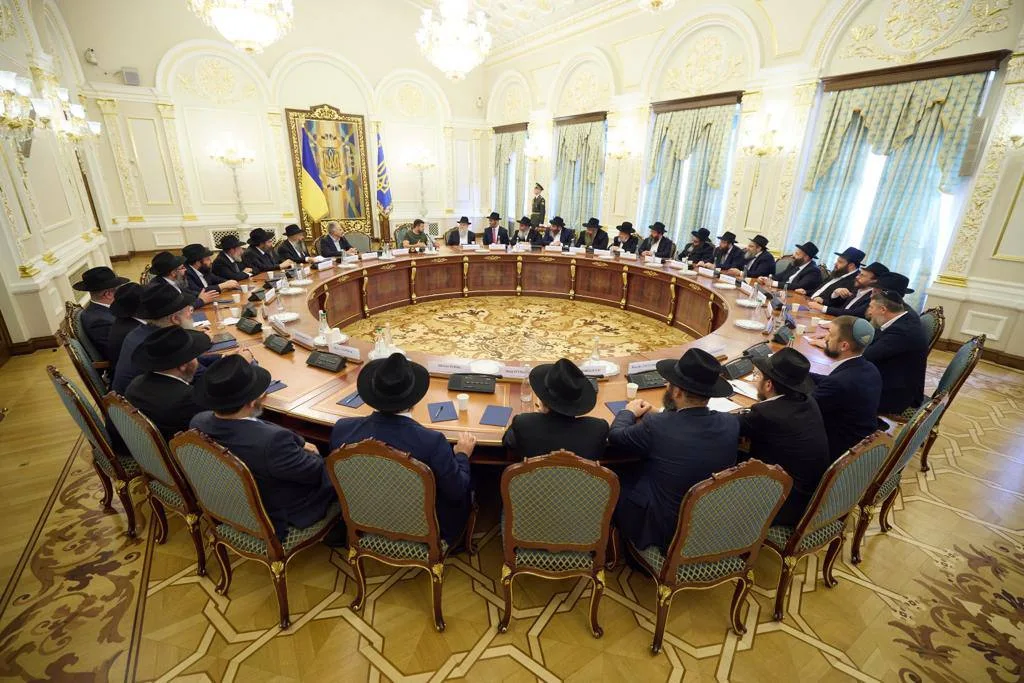G7 Leaders Unite to Boost Ukraine's Defense and Energy Resilience