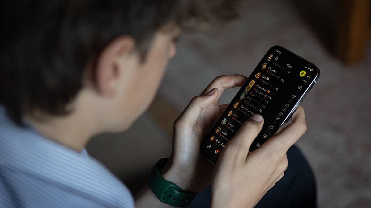 Australia's social media ban fails as most teens still scroll.