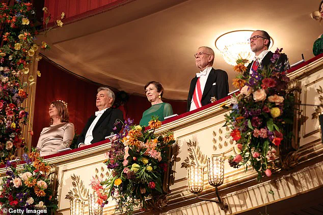 Leni Klum Sparkles at the Vienna Opera Ball