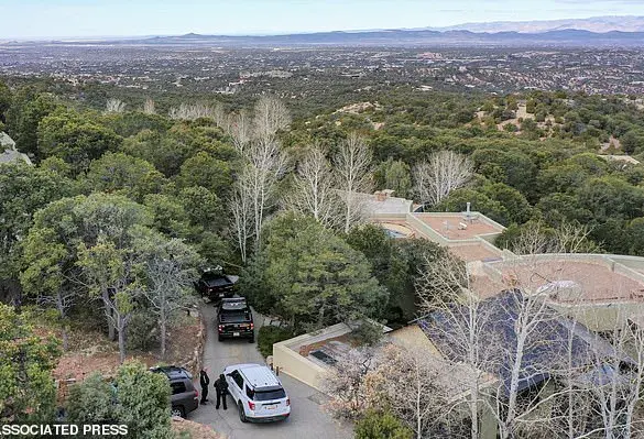 Partially Mummified Bodies of Gene Hackman and His Wife Found in Their Mansion