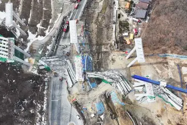 South Korea Bridge Collapse: International Tragic Element