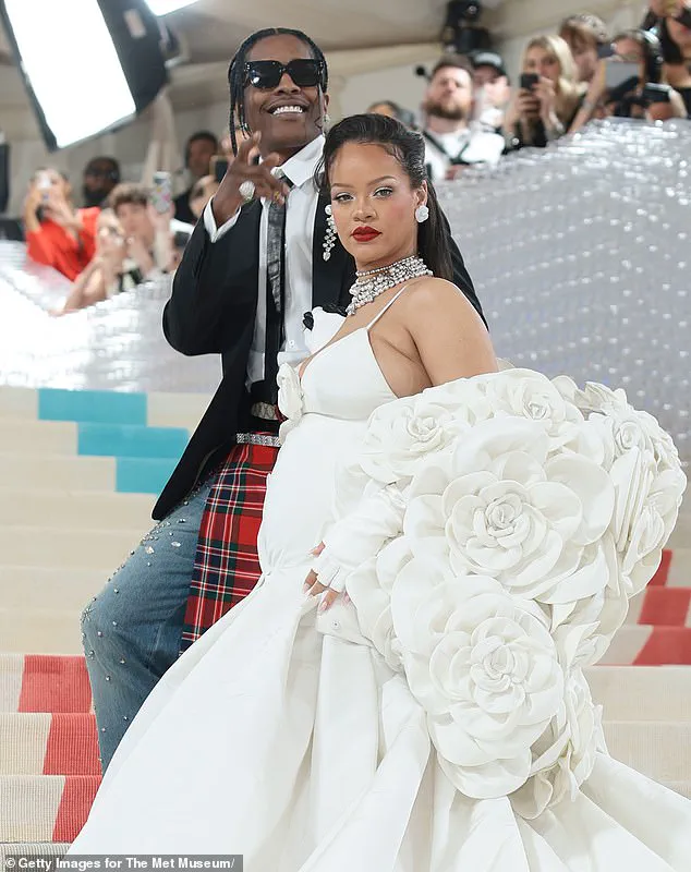 Anna Wintour Praises Rihanna and A$AP Rocky as Influential Fashion Power Couple for Met Gala 2025