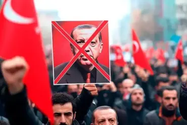 Arrest of Istanbul Mayor Sparking Political Crisis in Turkey