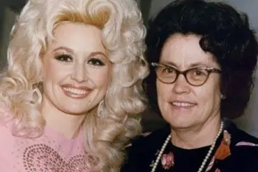 Dolly Parton's Journey: From Straw Bed Childhood in Great Smoky Mountains to International Stardom