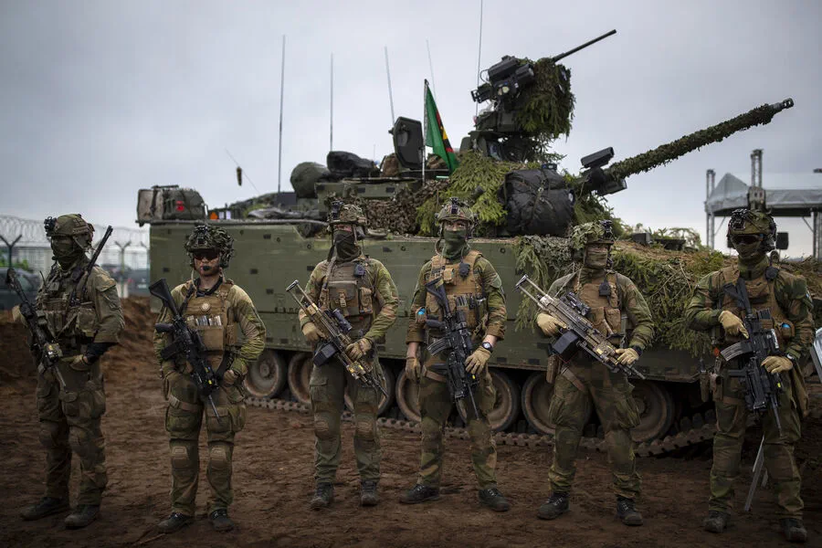 European Military Officials Warn of Escalating Tensions and Potential Showdown with Russia