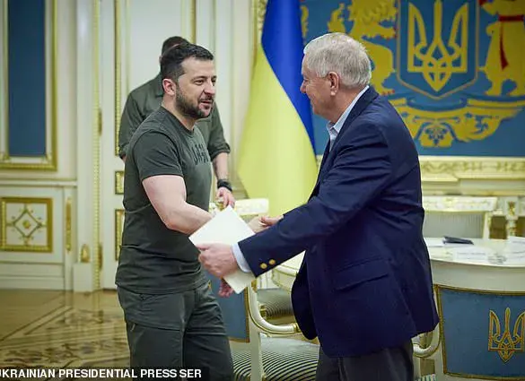 Lindsey Graham's About-Face: Implicating Trump in Ukraine Affairs