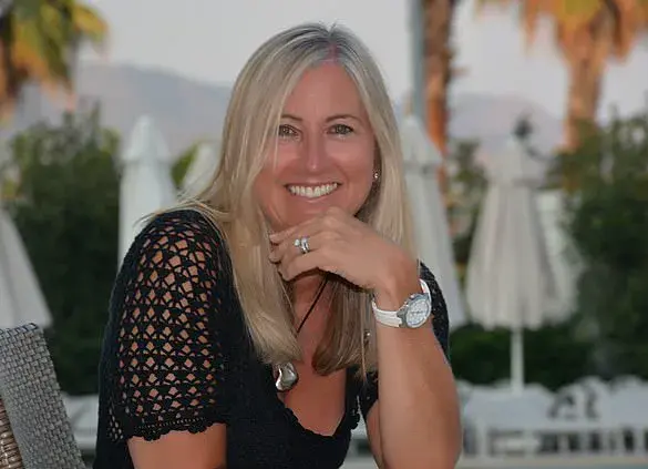 Reclaiming Love Later in Life: Navigating Complex Dynamics with Adult Children