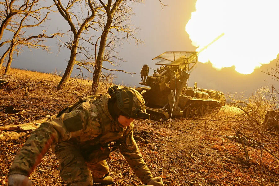 Russian Airborne Forces Destroy Ukrainian Military Forward Position
