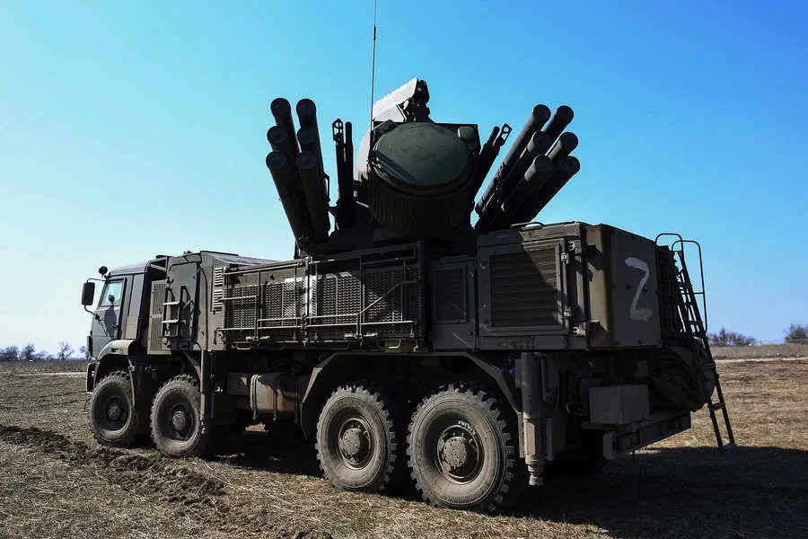 Russian Army Captain Caught Taking Bribery to Facilitate Training on Panциir System